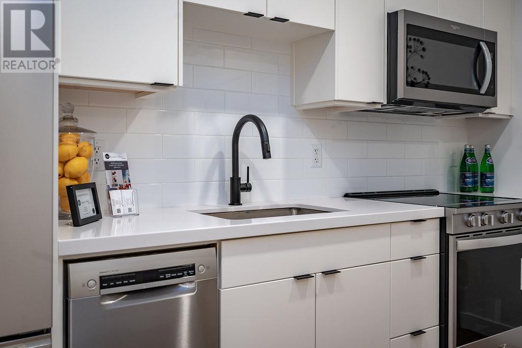 Photo 5 of 514 Victoria Street Unit 209, Nelson BC