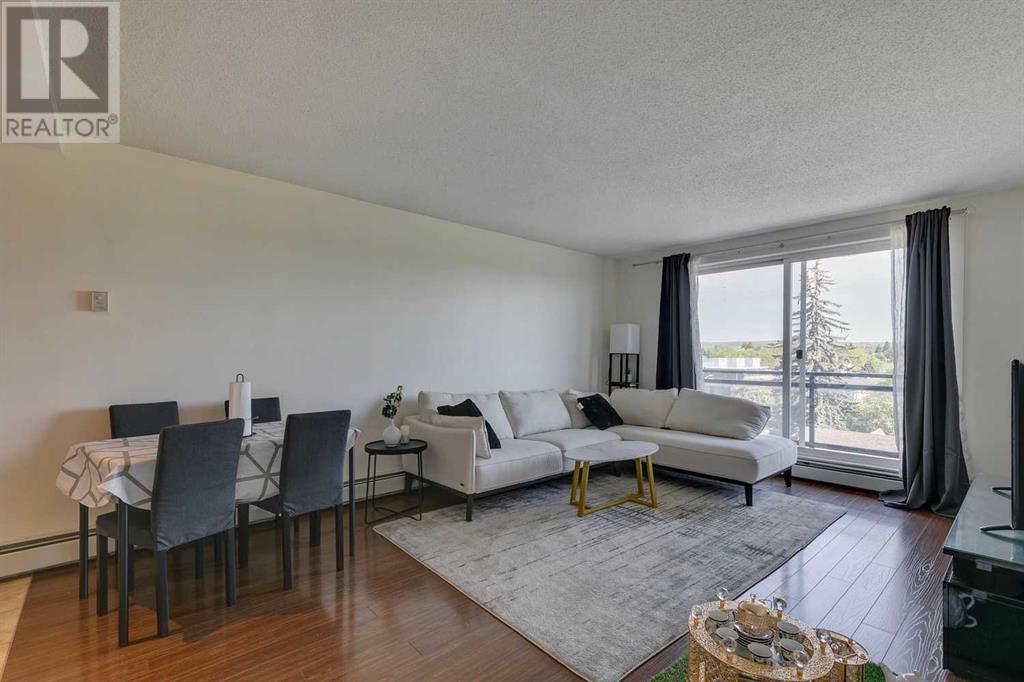 Single Family House High rise for Sale in    Avenue NW Mount Pleasant Calgary 