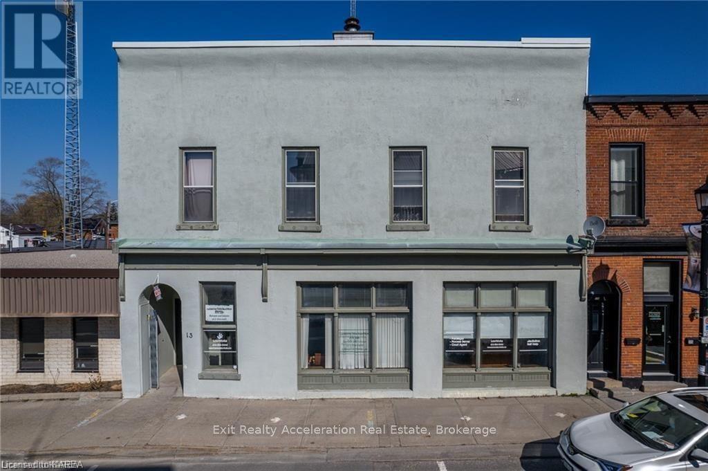 Commercial For Rent | 13 B Market Square | Greater Napanee | K7R1R3