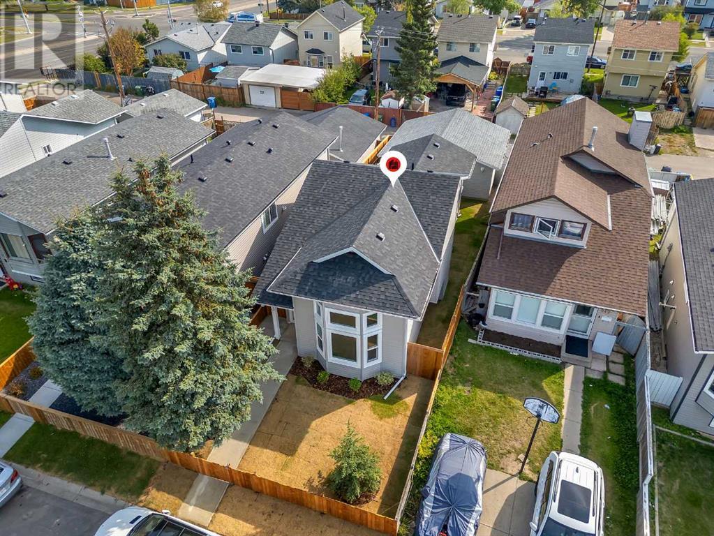 Single Family House 3 Level for Sale in  Falmere Way NE Falconridge Calgary 