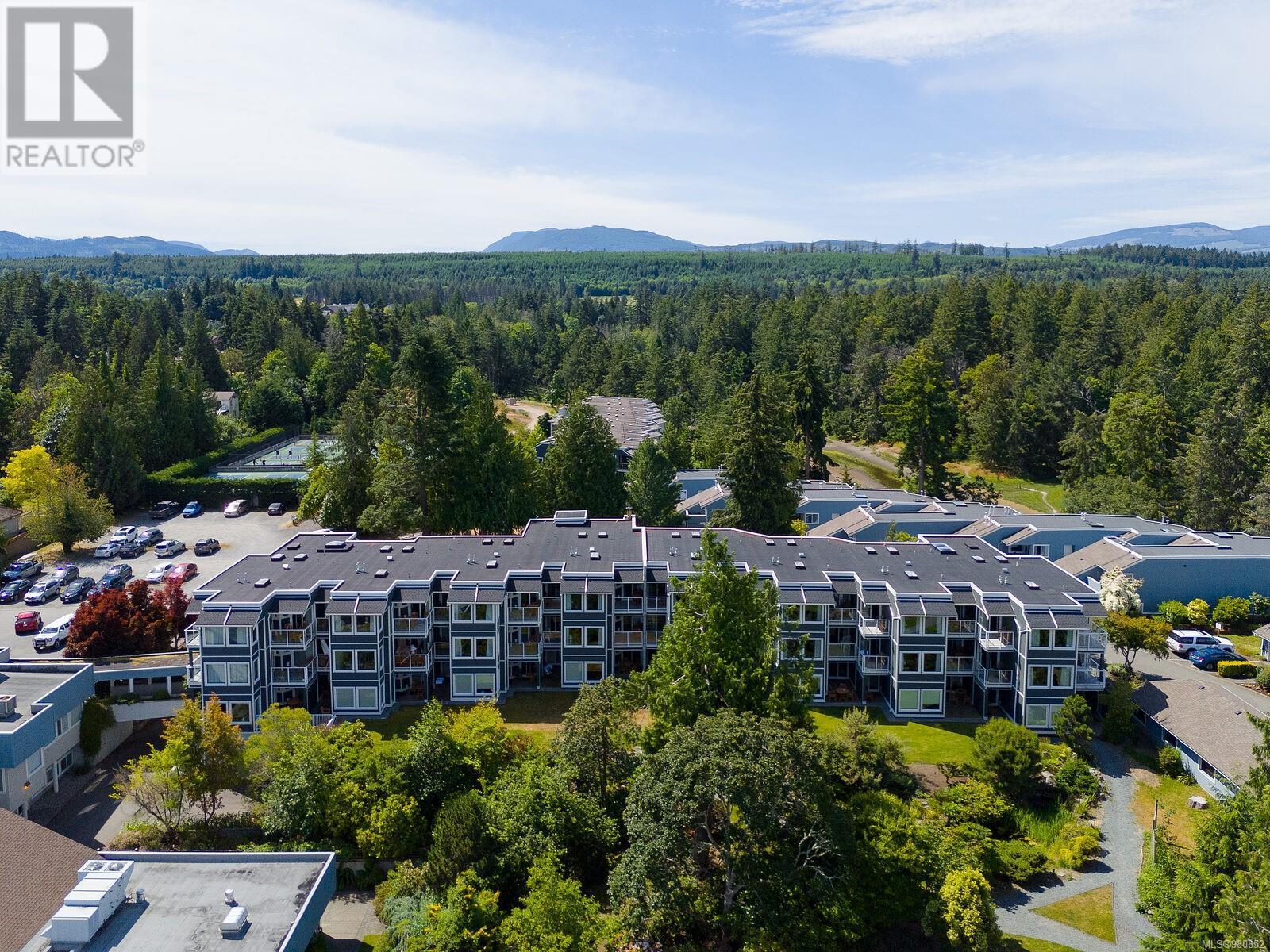 714 1600 Stroulger Rd, Nanoose Bay