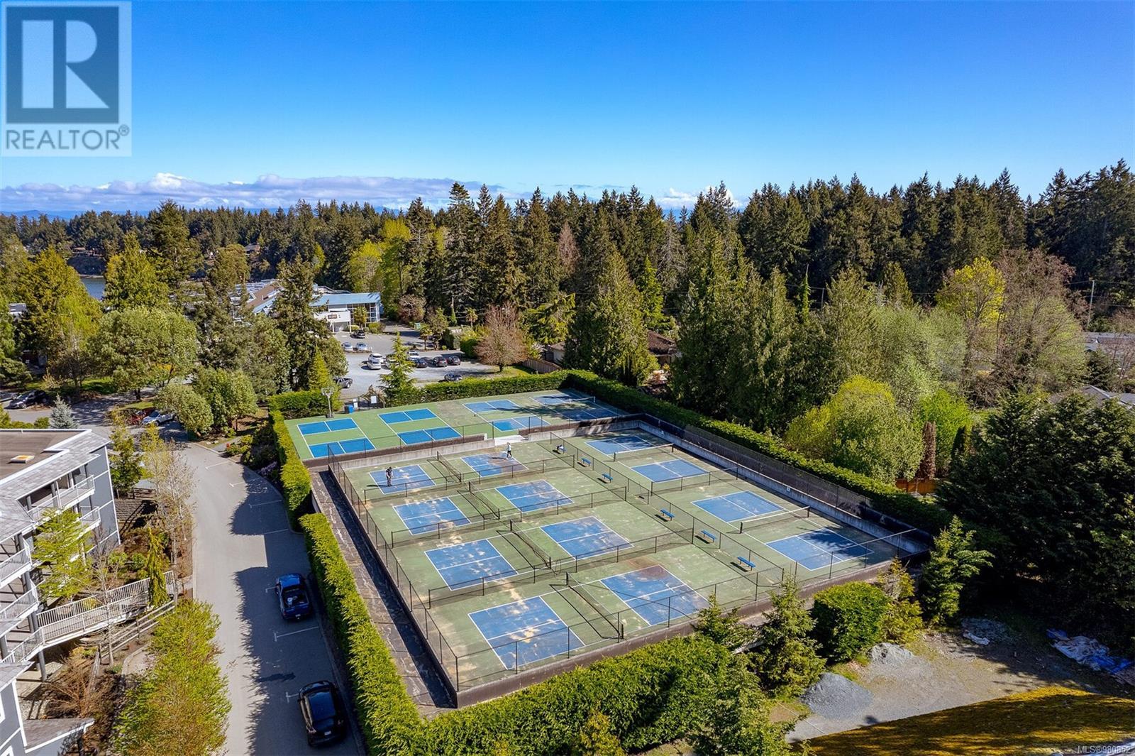 714 1600 Stroulger Rd, Nanoose Bay