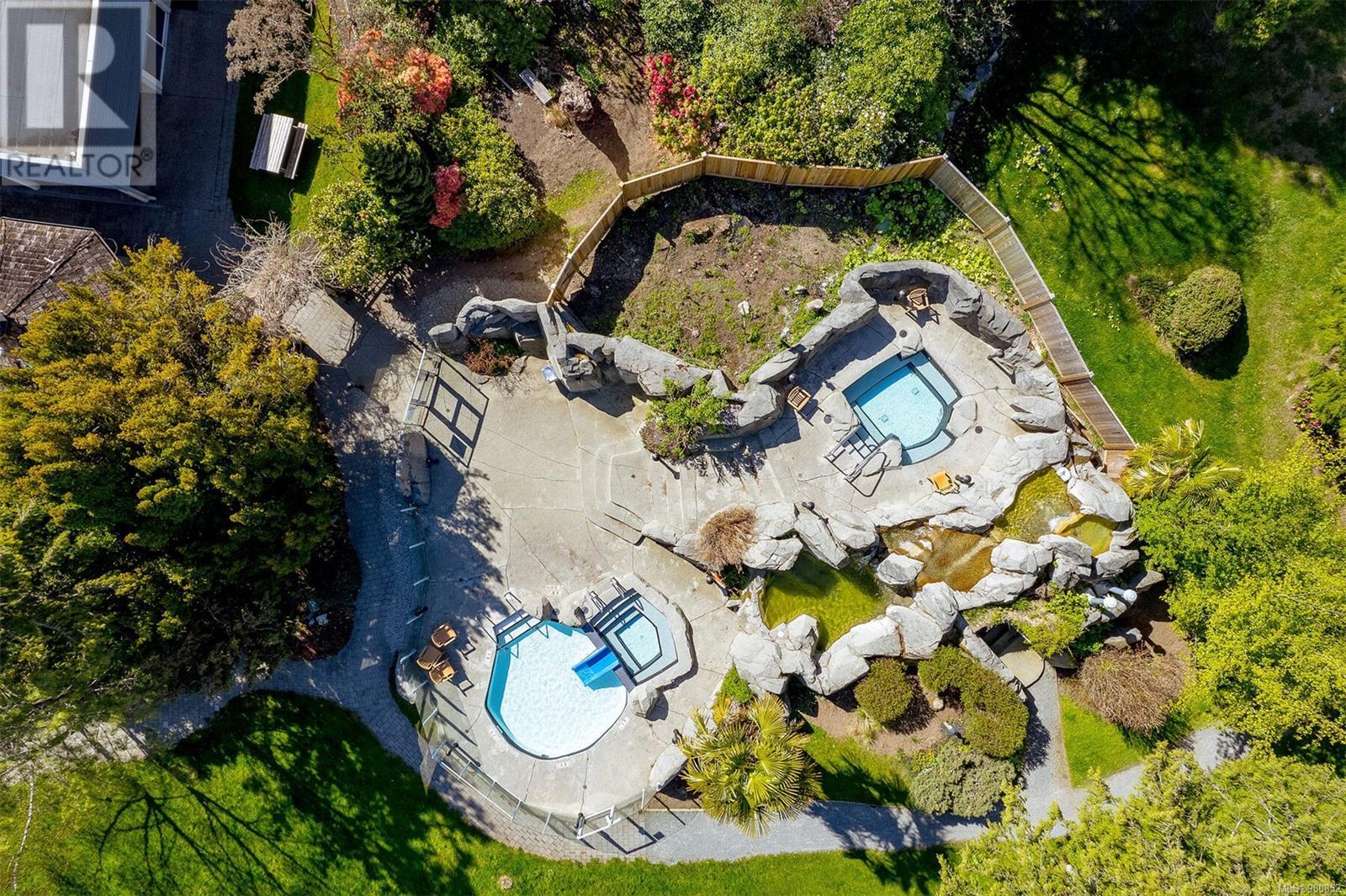 714 1600 Stroulger Rd, Nanoose Bay