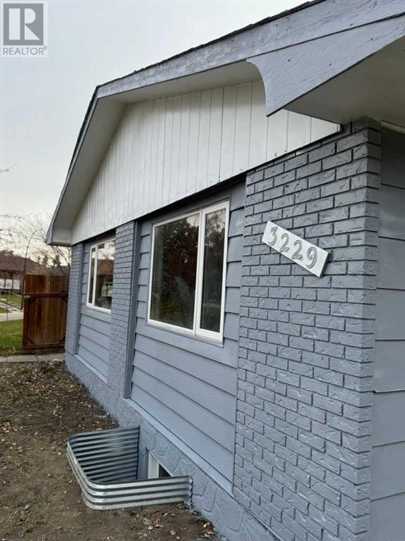 Single Family House Bungalow for Sale in  DOVER Road SE Dover Calgary 