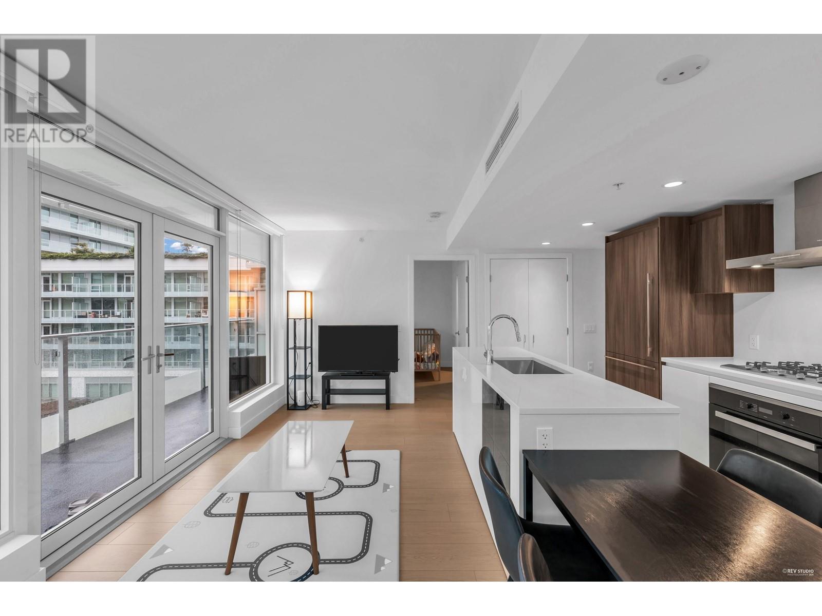 #740-8133 COOK Road, Richmond