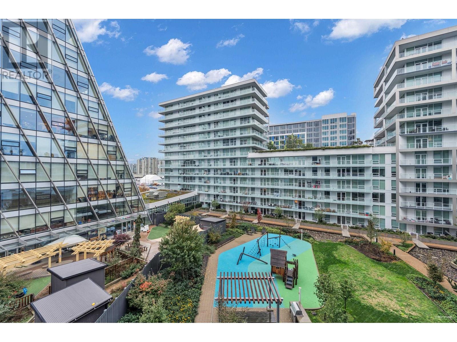 #740-8133 COOK Road, Richmond