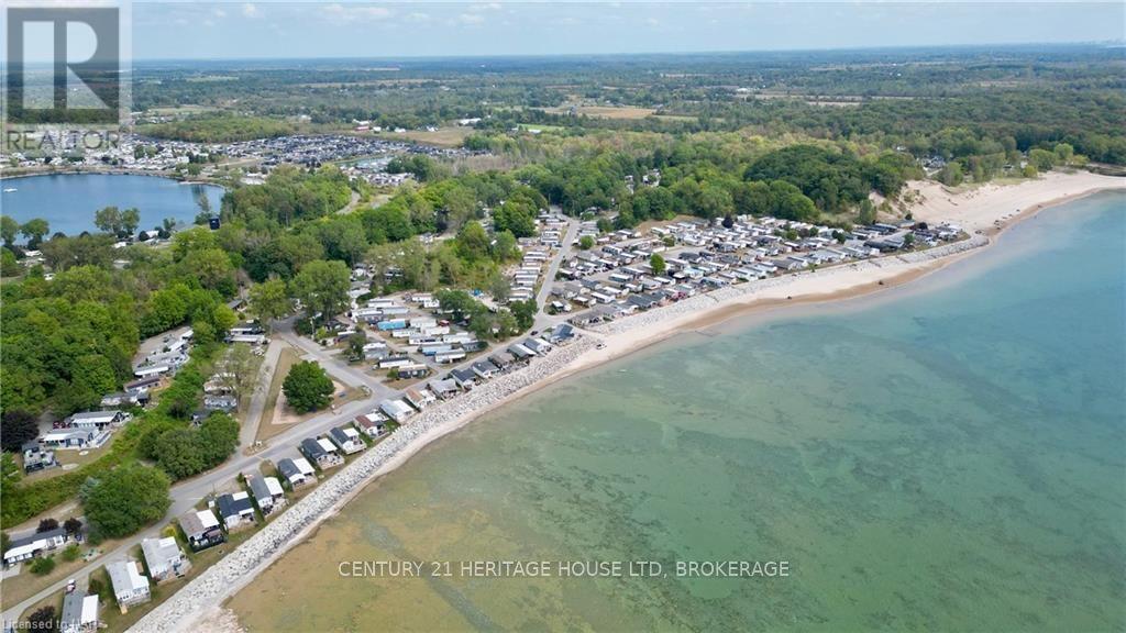 Photo 2 of 490 Empire Road, Port Colborne ON