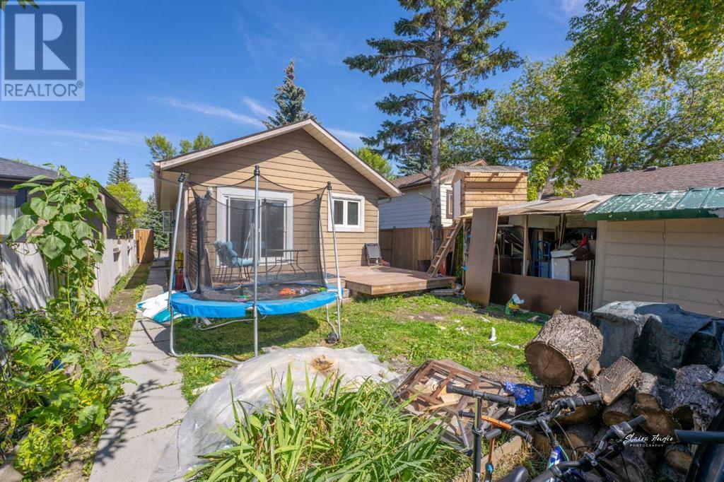 Single Family House Bungalow for Sale in  Mckerrell Way SE McKenzie Lake Calgary 