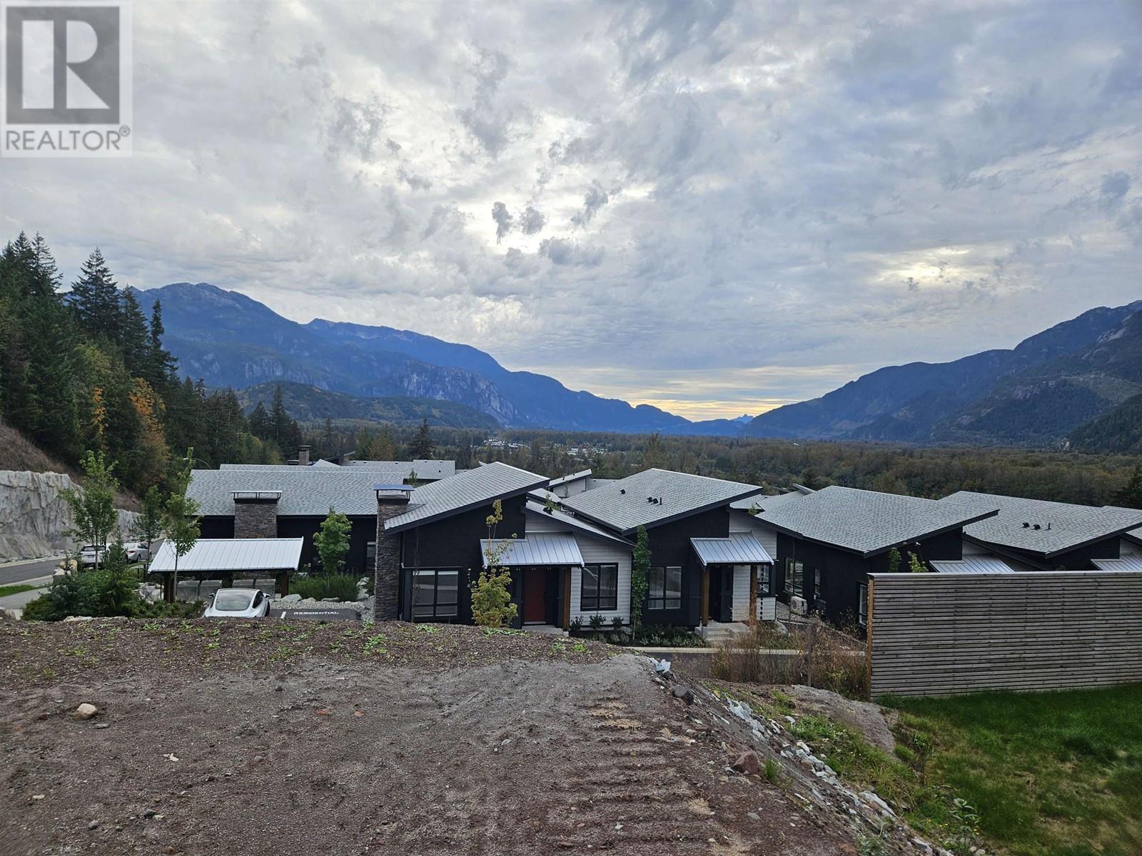2062 DOWAD DRIVE, Squamish real estate listing R2934912