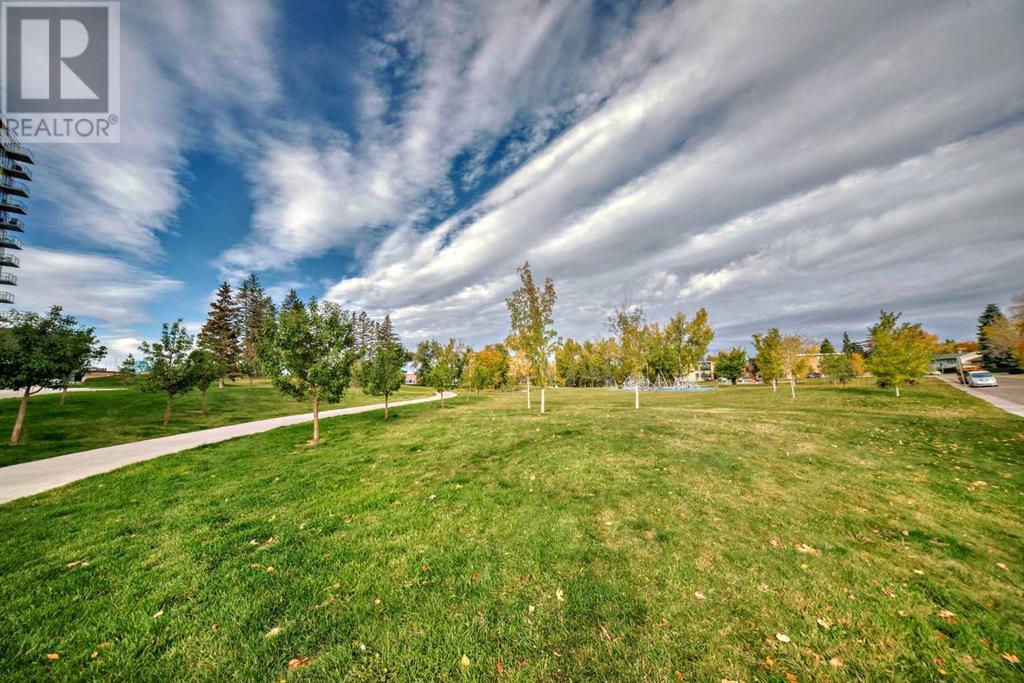 Single Family House High rise for Sale in   Brentwood Common NW Brentwood Calgary 