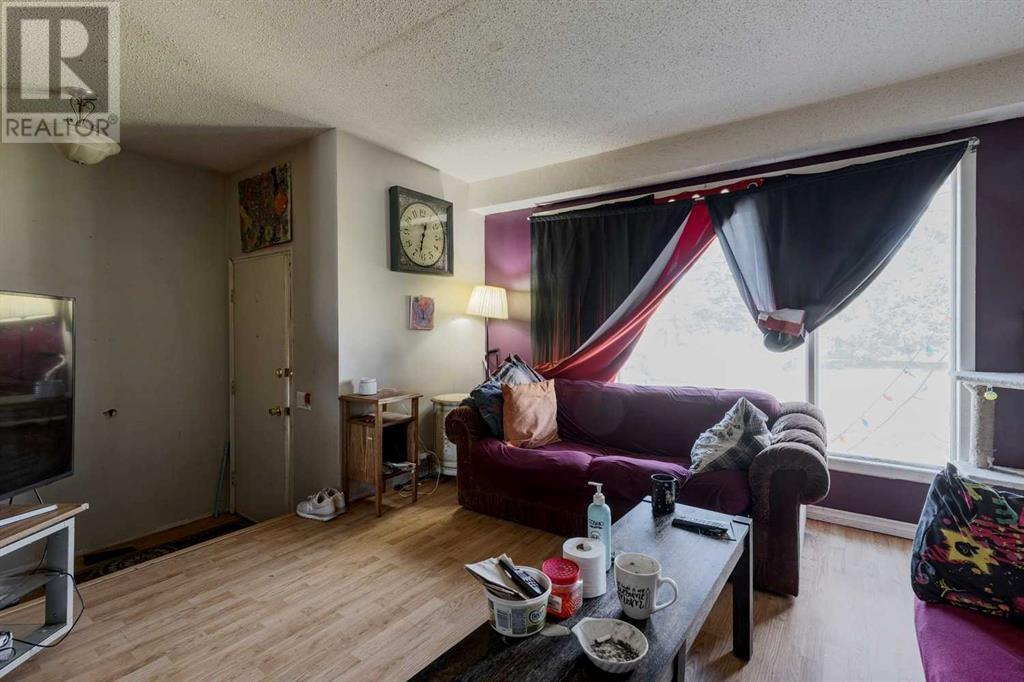 Single Family House for Sale in  A Street SE Ogden Calgary 