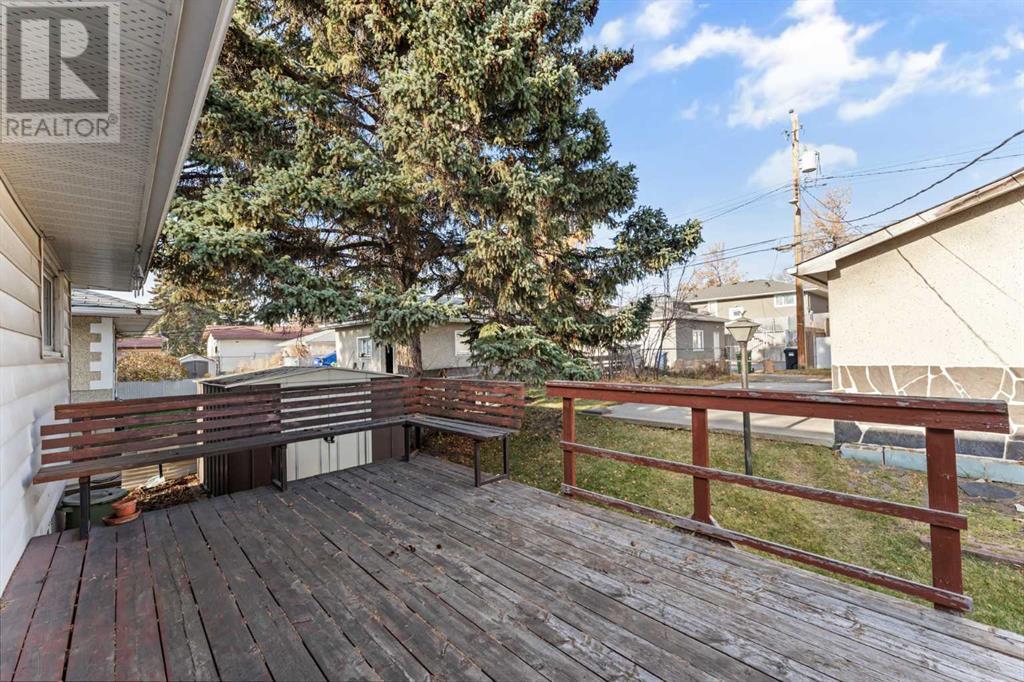 Single Family House Bungalow for Sale in   Street SE Southview Calgary 