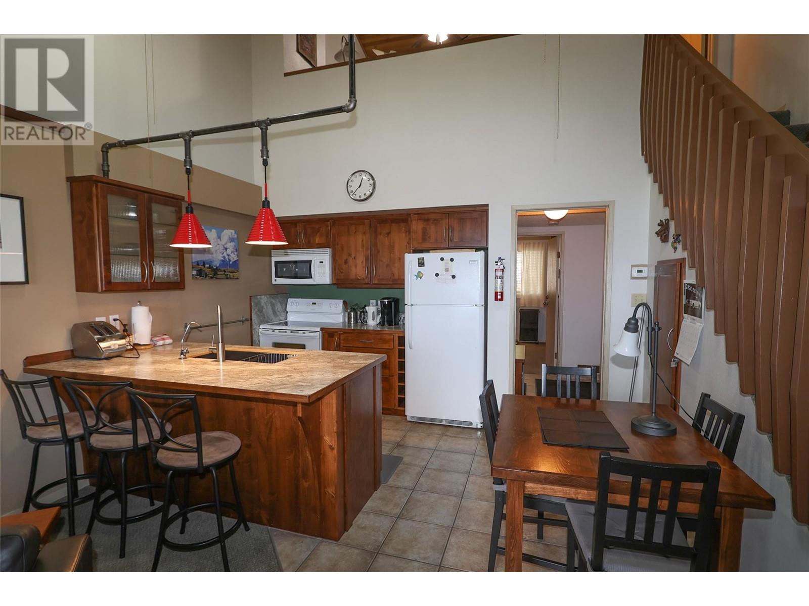 880 NORTHSTAR Drive Unit# 829, Kimberley