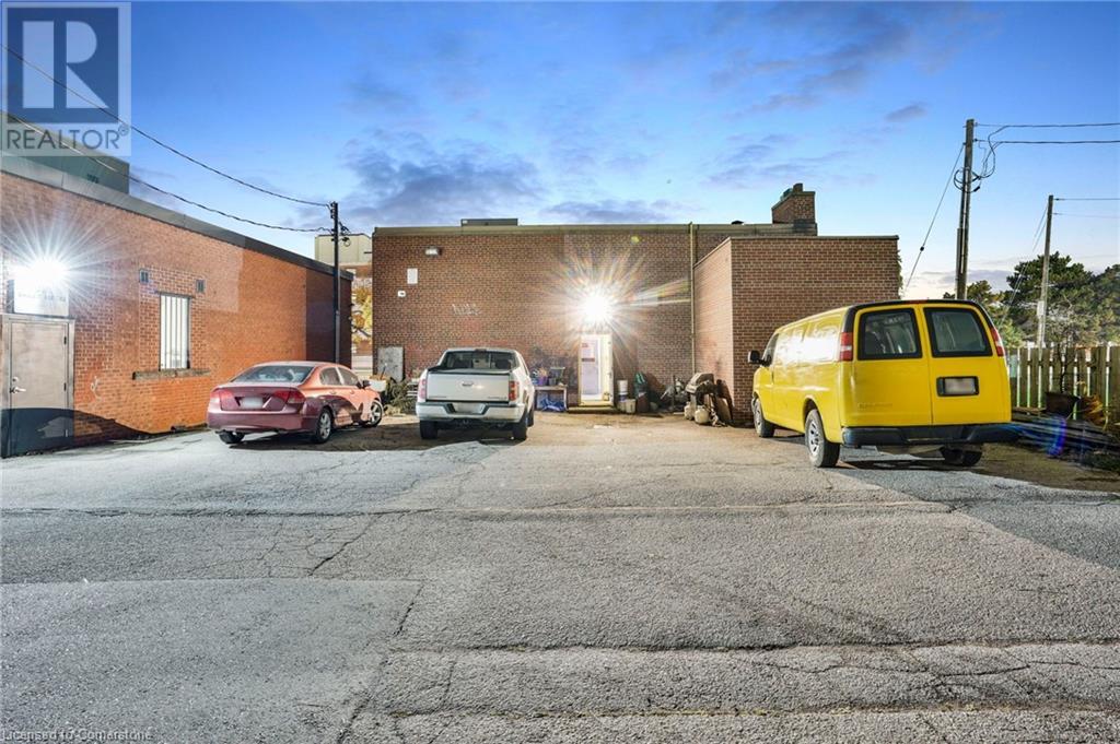 Photo 34 of 276 Parkdale Avenue N, Hamilton ON