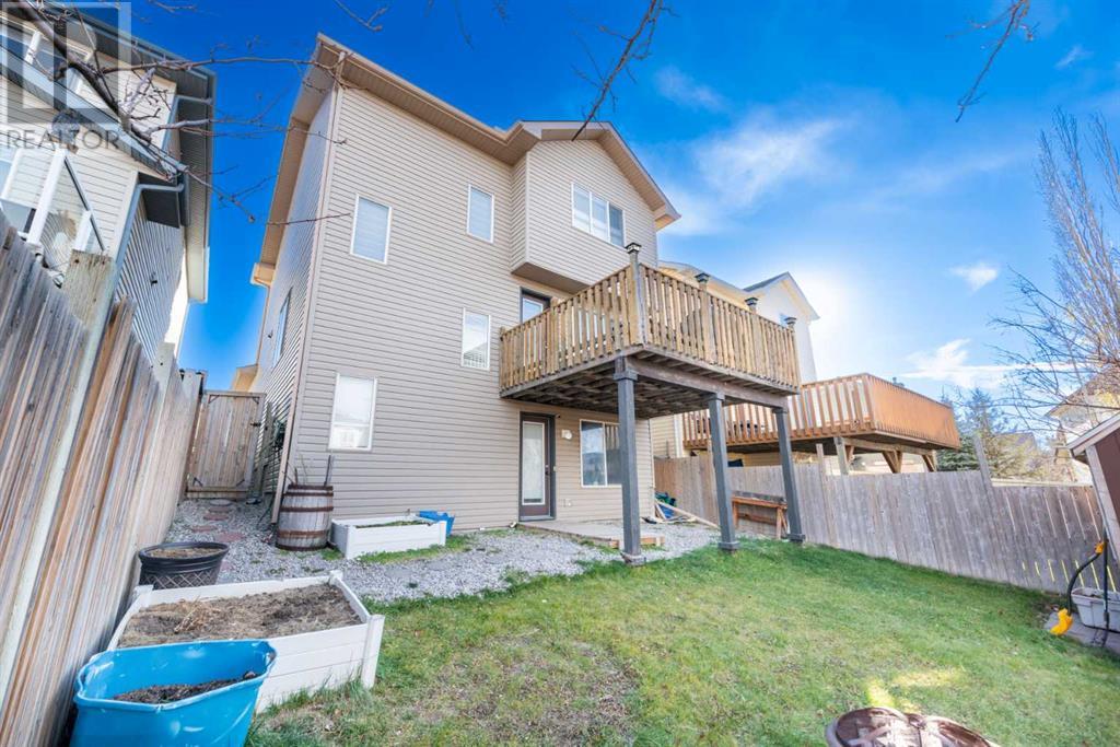 Single Family House for Sale in  Evanston Rise NW Evanston Calgary 