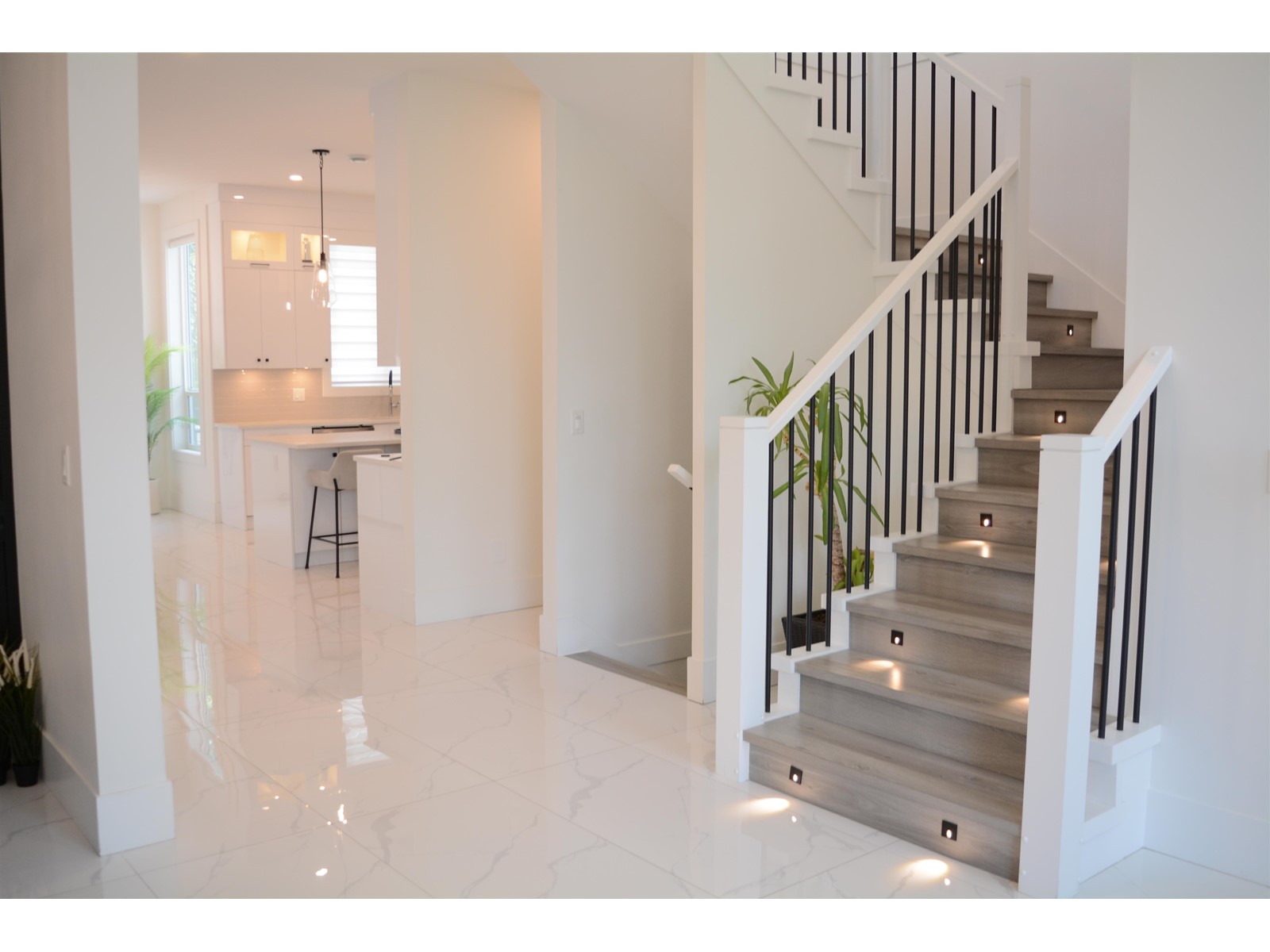 5978 180A STREET, Surrey