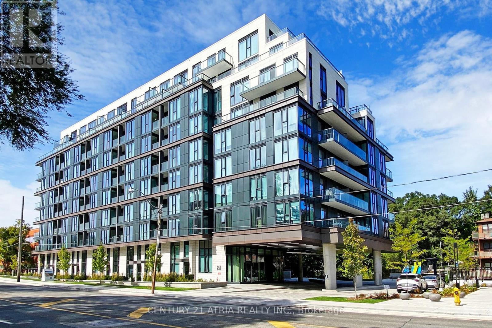 250 Lawrence