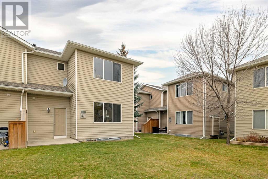 Single Family House for Sale in  Bridleridge Manor SW Bridlewood Calgary 