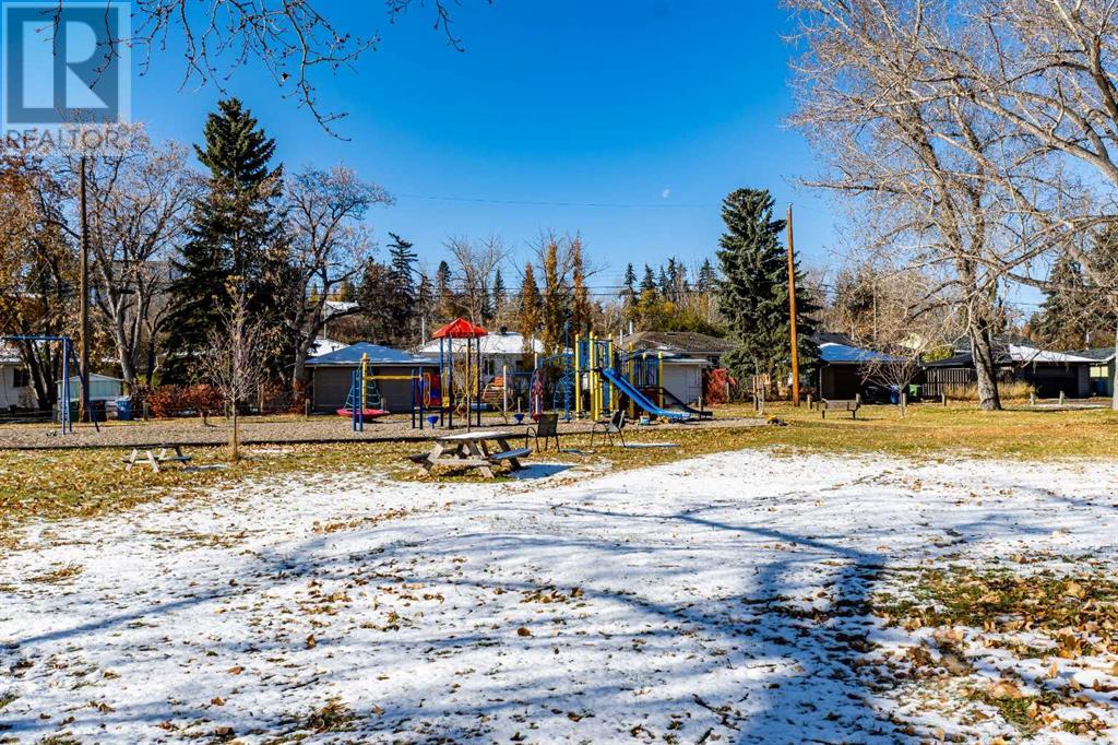 Single Family House Bungalow for Sale in  Sumac Road NW West Hillhurst Calgary 