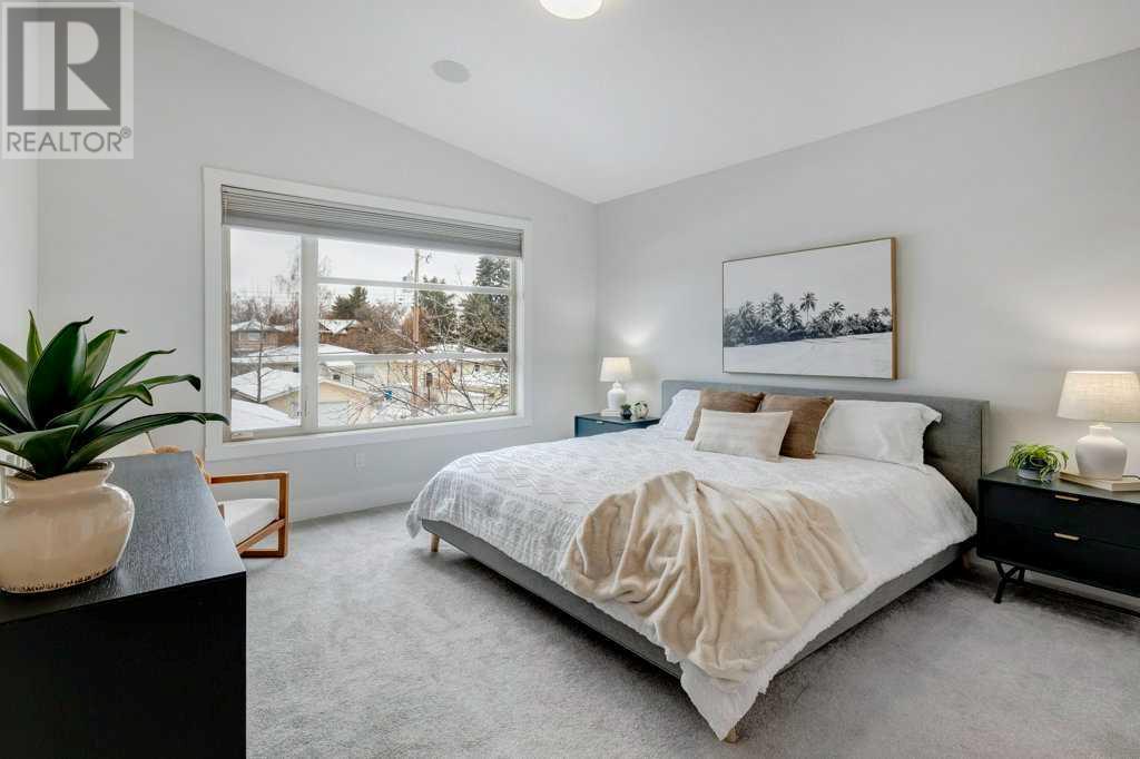 Single Family House for Sale in   Avenue NW Mount Pleasant Calgary 