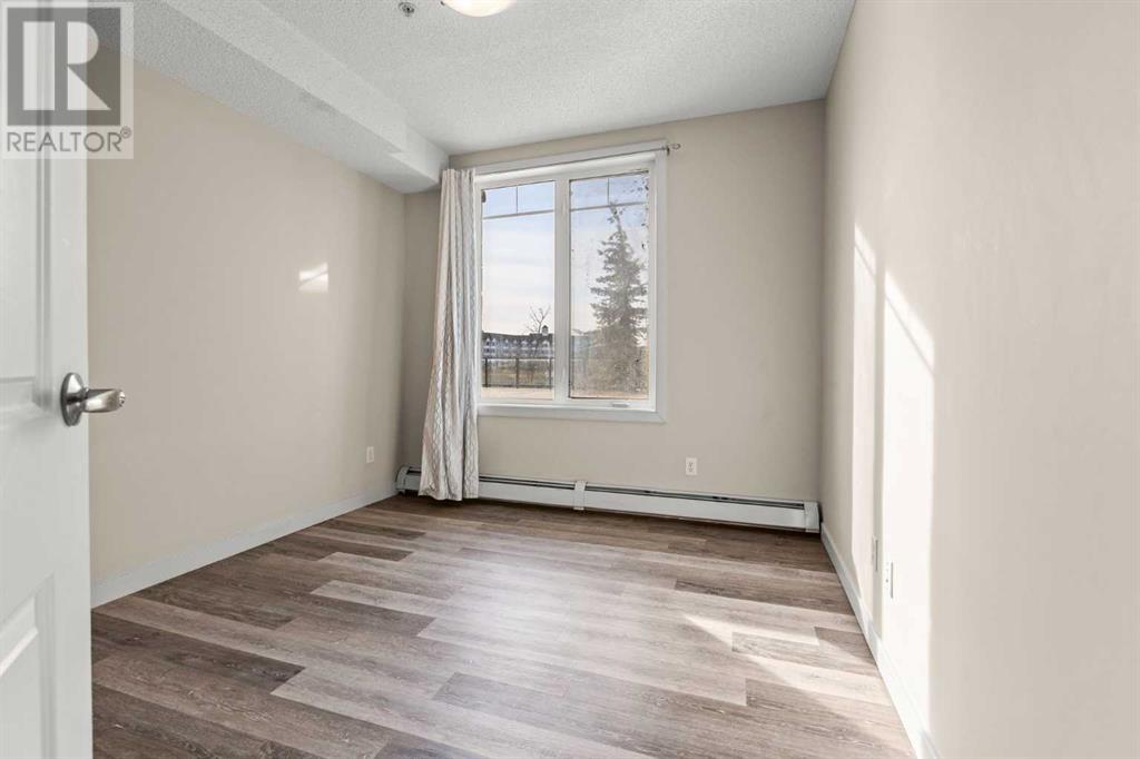 Single Family House Low rise for Sale in   Country Village Circle NE Country Hills Village Calgary 