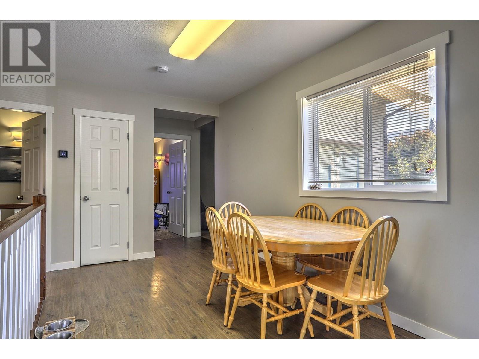 3035 Pleasant Valley Road, Armstrong