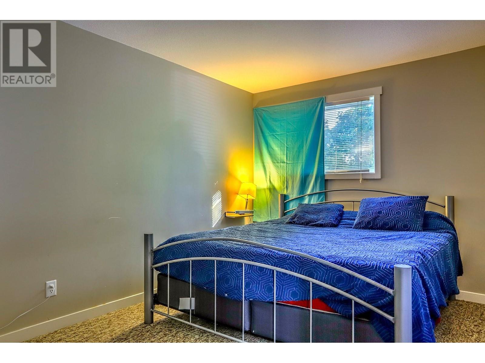 3035 Pleasant Valley Road, Armstrong