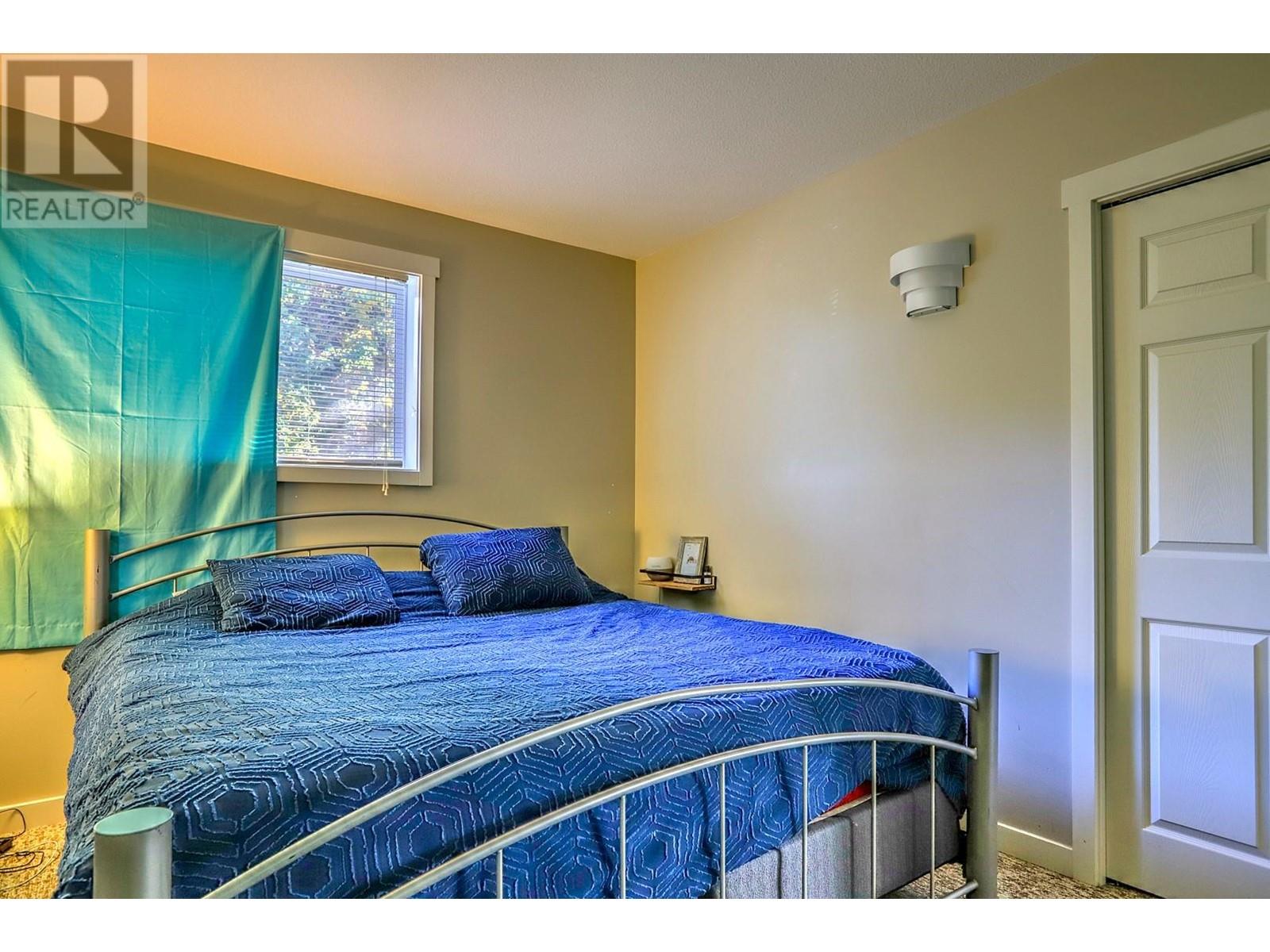 3035 Pleasant Valley Road, Armstrong