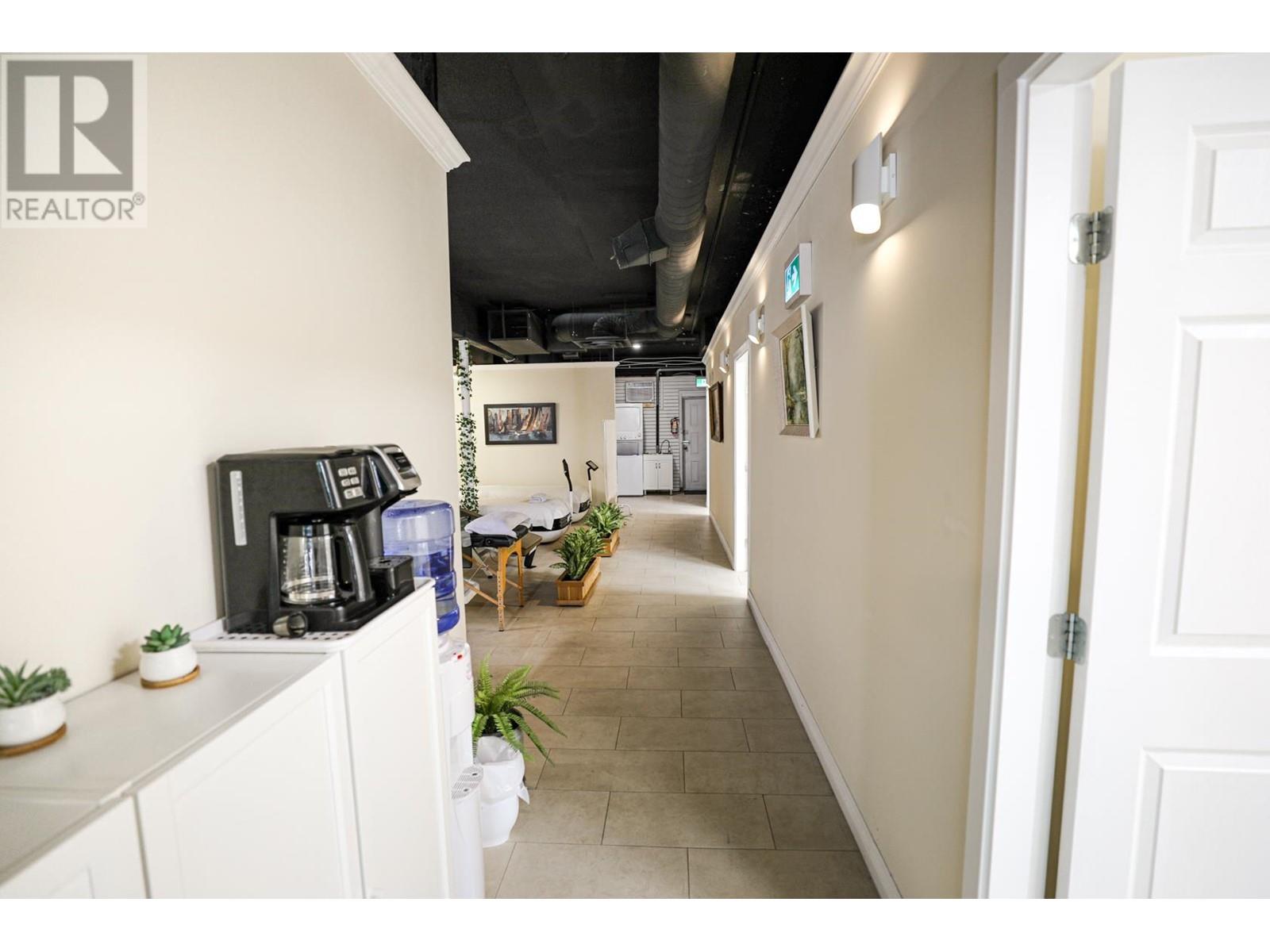 Photo 13 of 7347 B Edmonds Street, Burnaby BC