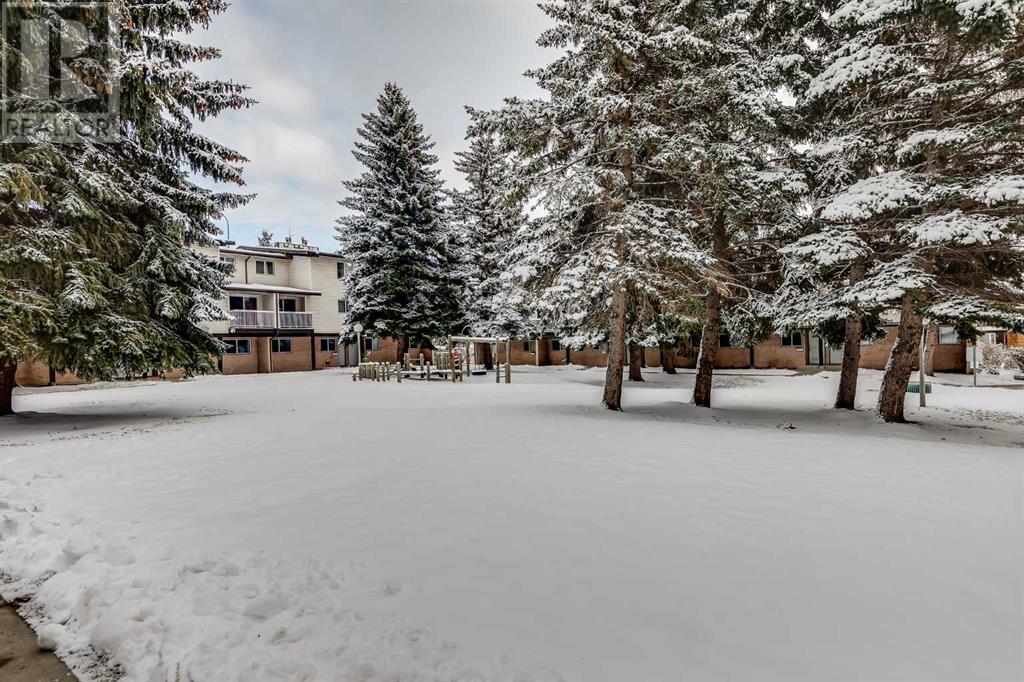 Single Family House for Sale in #  Fonda Way SE Forest Heights Calgary 