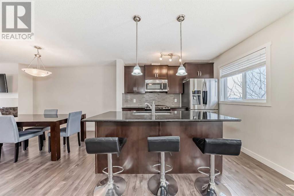 Single Family House for Sale in  Copperpond Landing SE Copperfield Calgary 