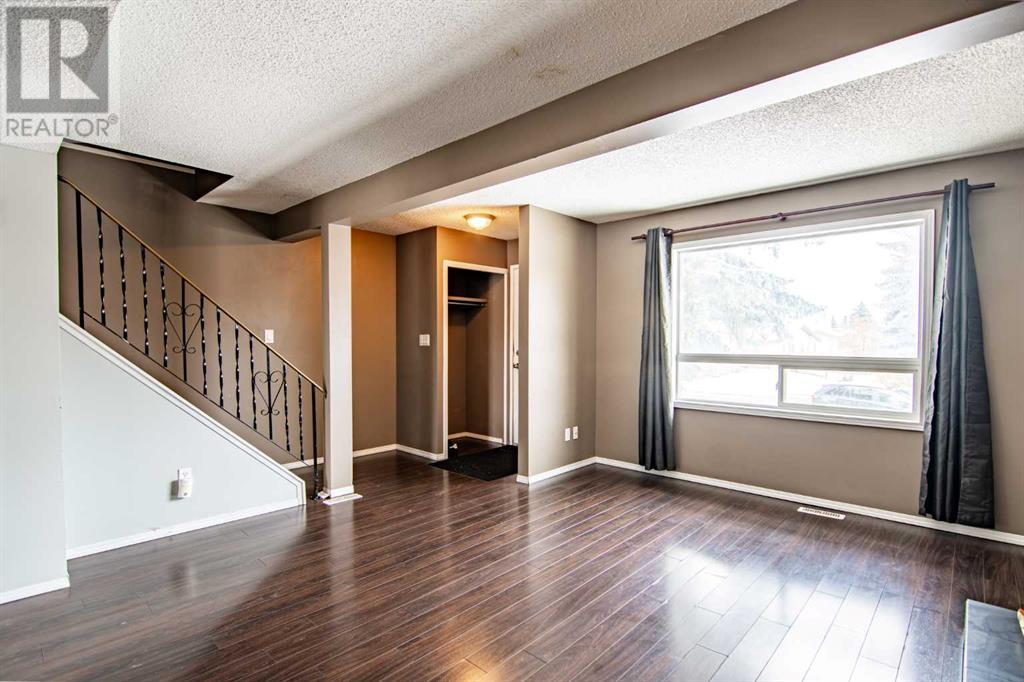 Single Family House for Sale in A  Grant Street Glendale Red Deer 