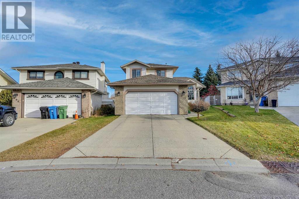 Single Family House for Sale in  Riverview Close SE Riverbend Calgary 