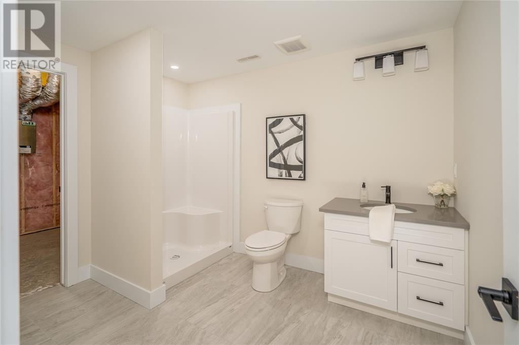 Photo 25 of 521 Anise Lane, Sarnia ON