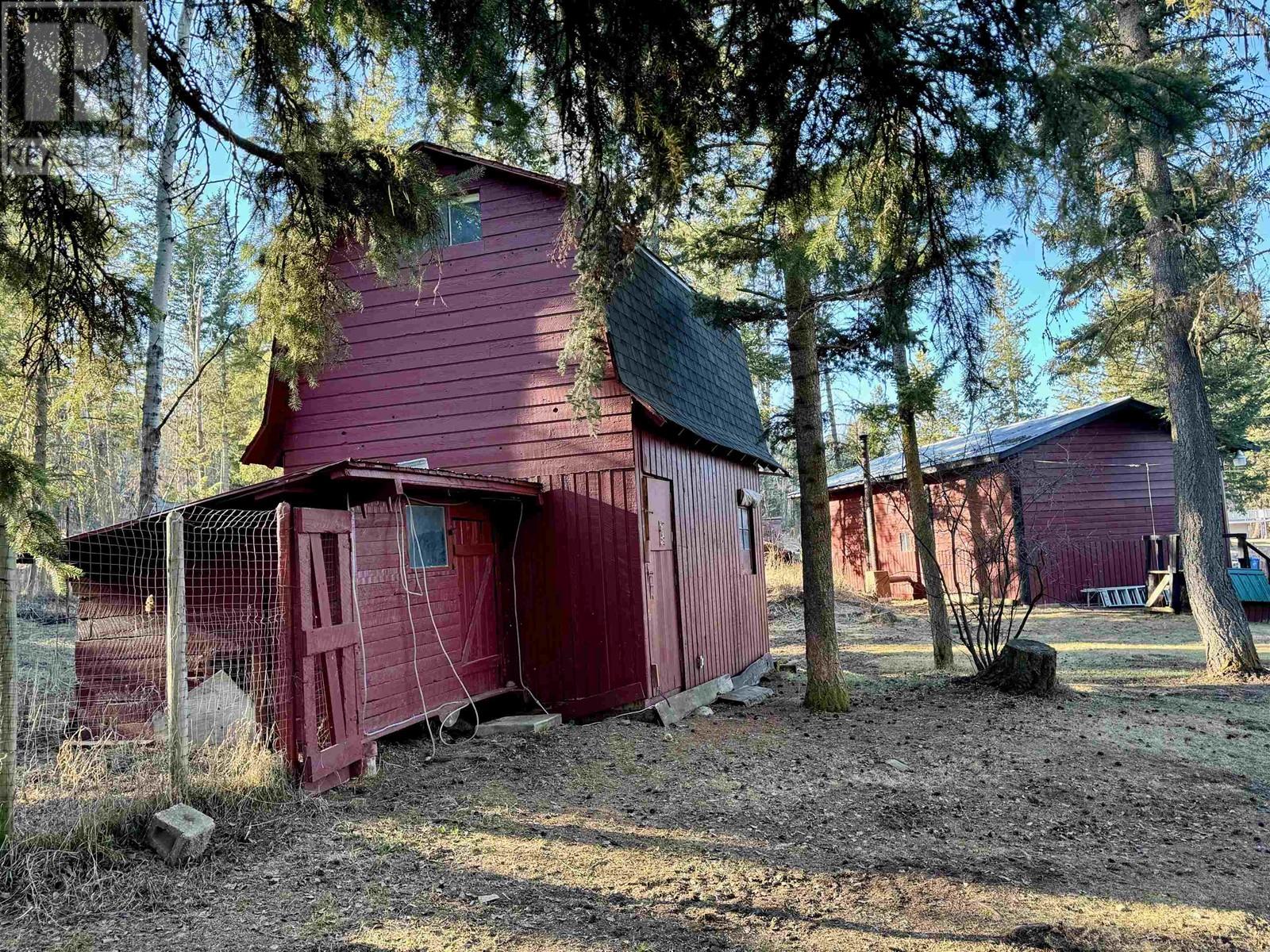 4719 CARIBOO DRIVE, 108 Mile Ranch