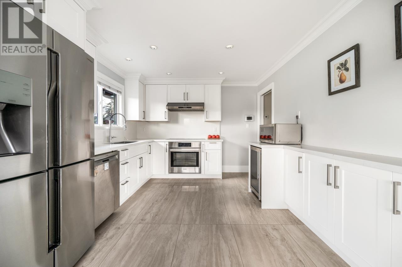 Photo 9 of 5905 Earles Street, Vancouver BC