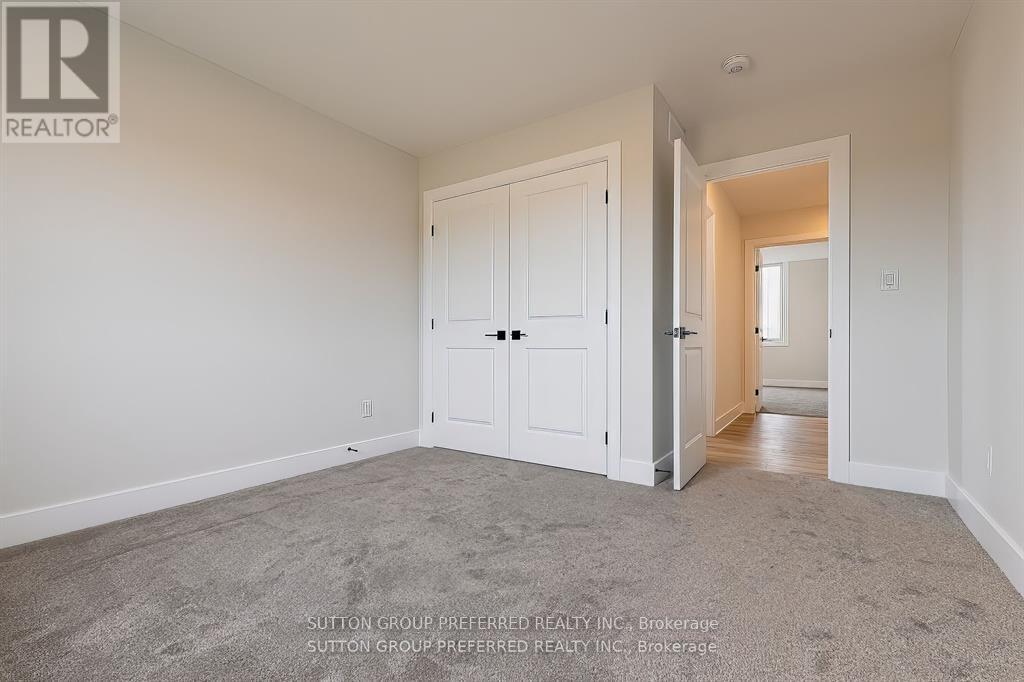 Photo 13 of 159 Renaissance Drive, St Thomas ON
