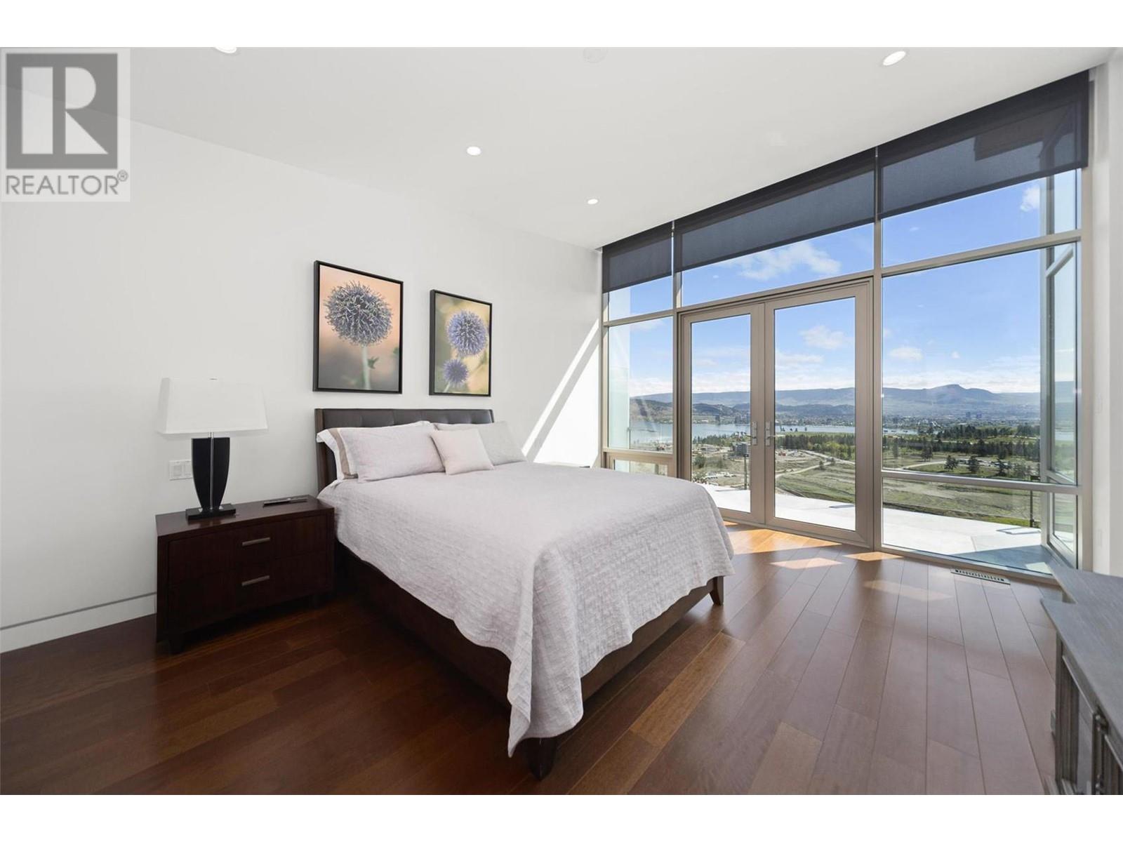  1737 Scott Crescent, West Kelowna