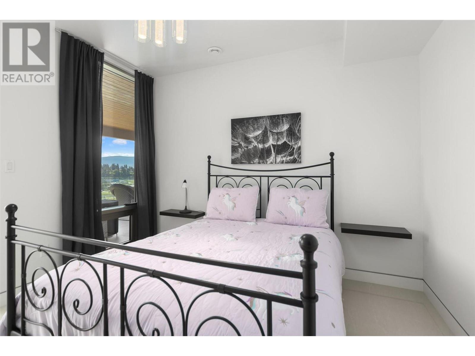  1737 Scott Crescent, West Kelowna