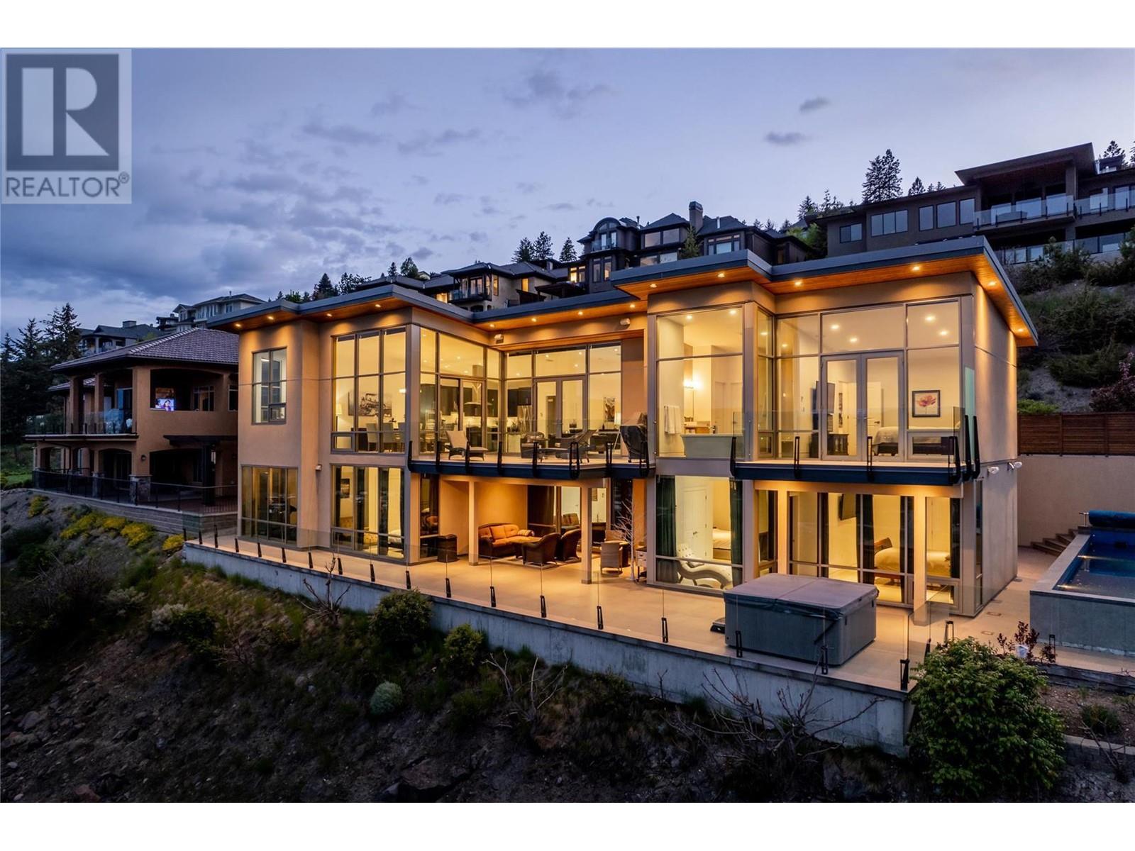  1737 Scott Crescent, West Kelowna