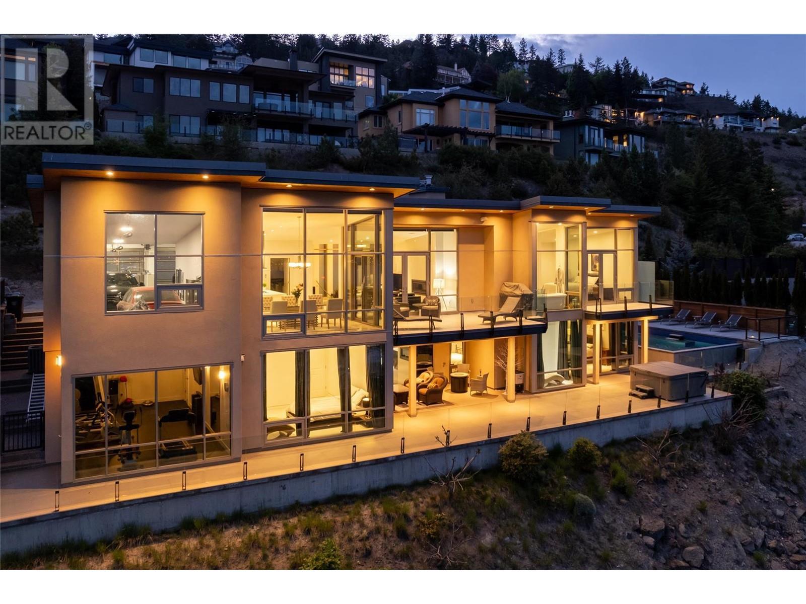  1737 Scott Crescent, West Kelowna