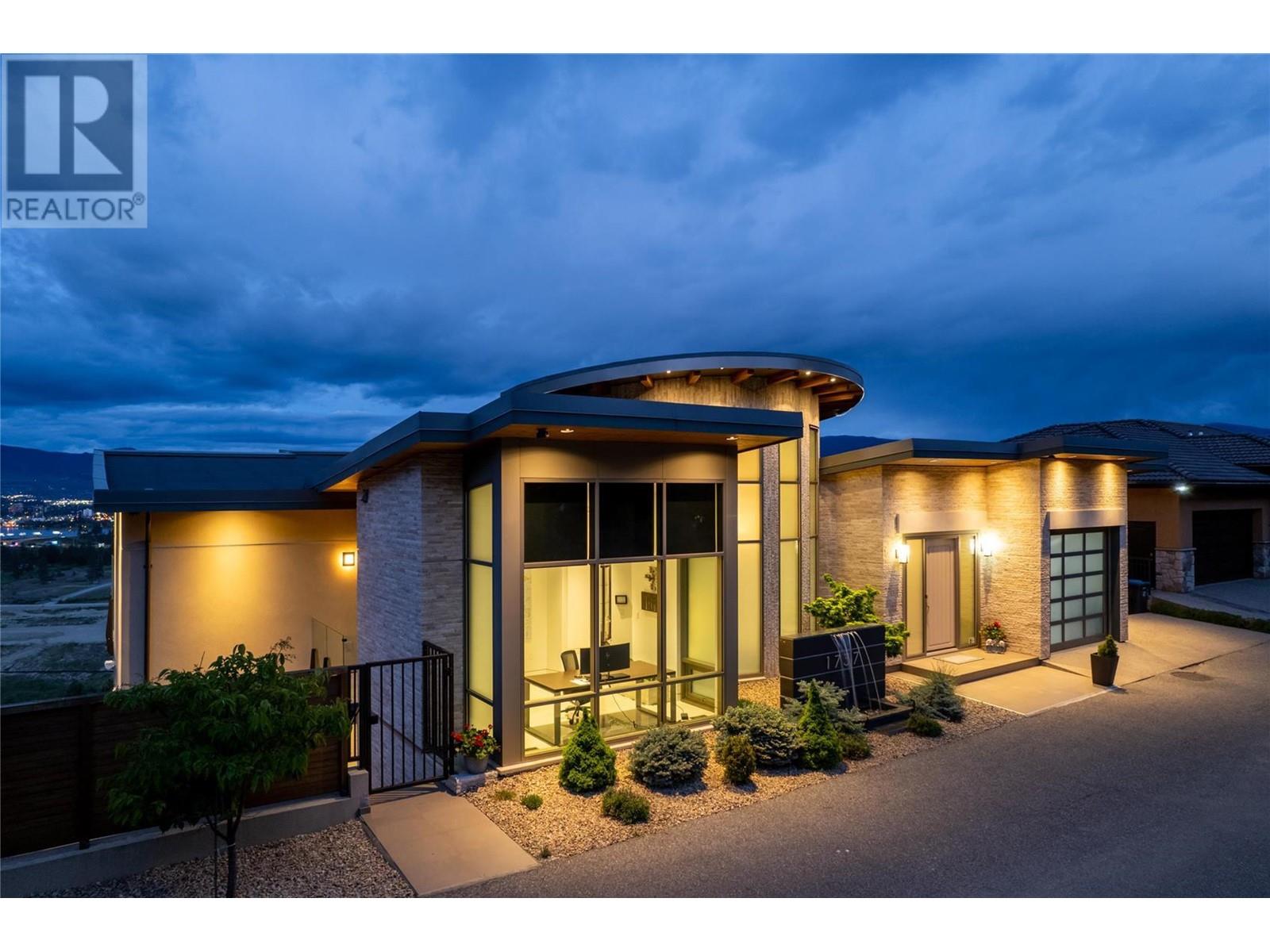  1737 Scott Crescent, West Kelowna