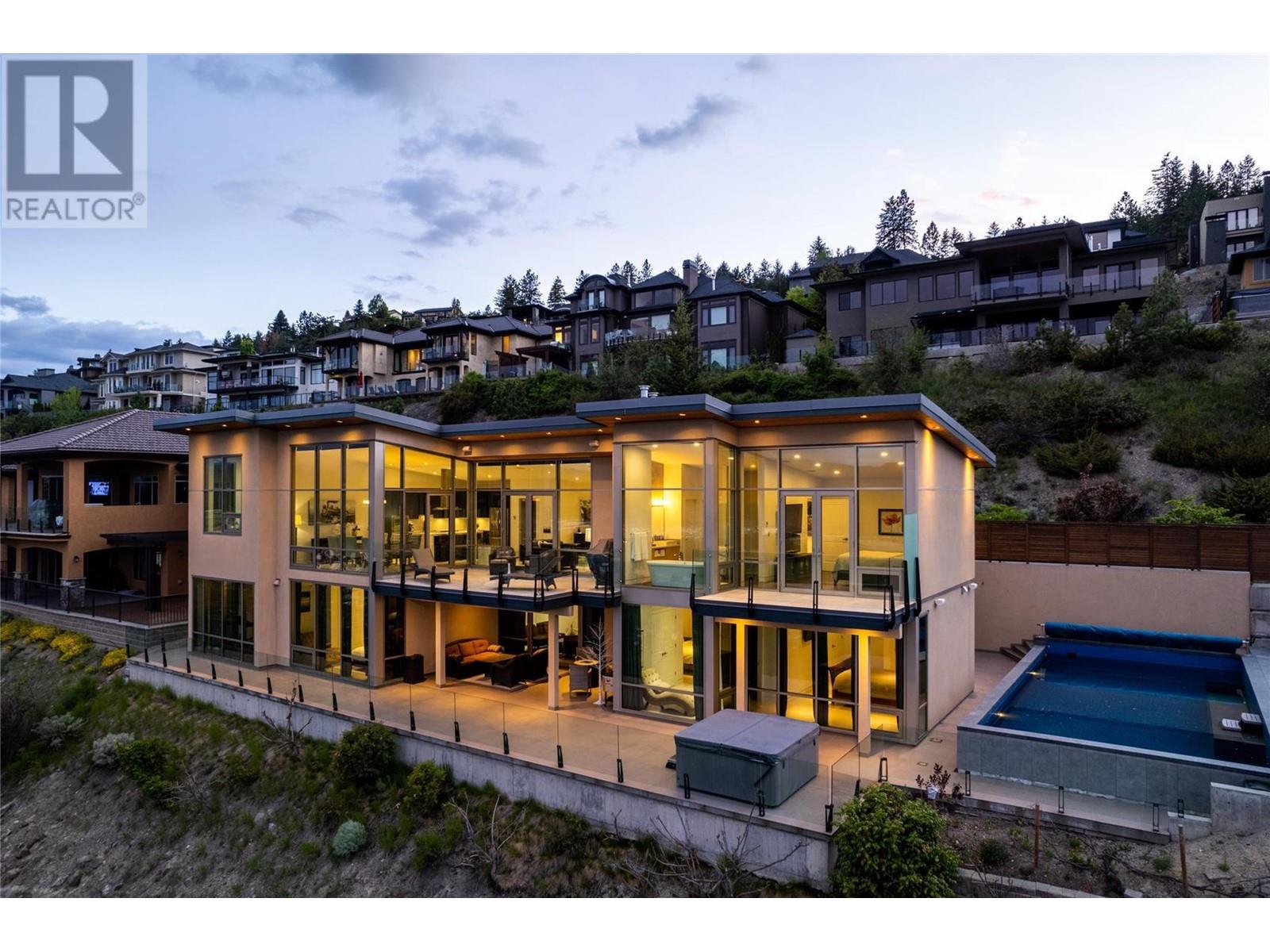  1737 Scott Crescent, West Kelowna