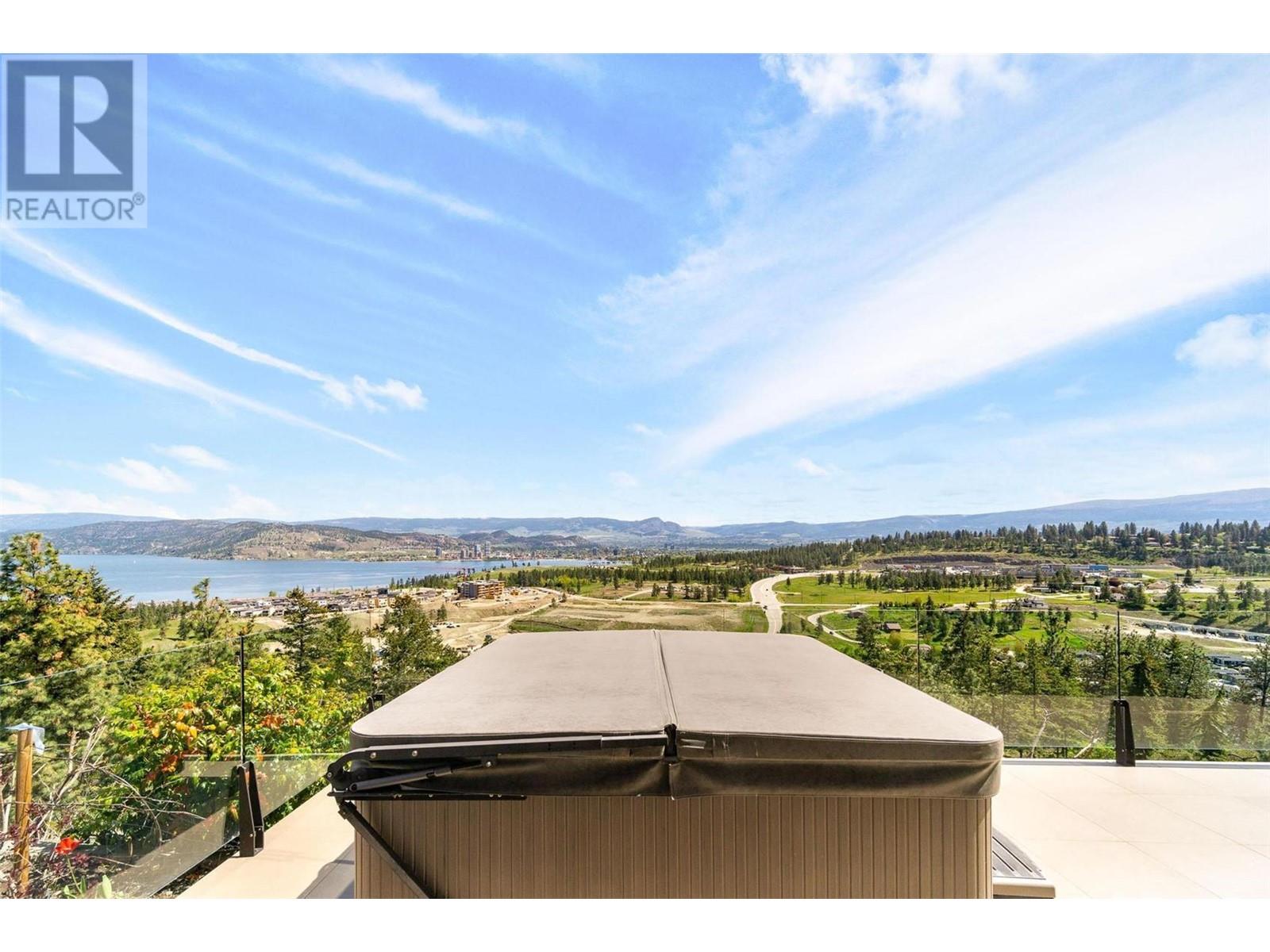  1737 Scott Crescent, West Kelowna