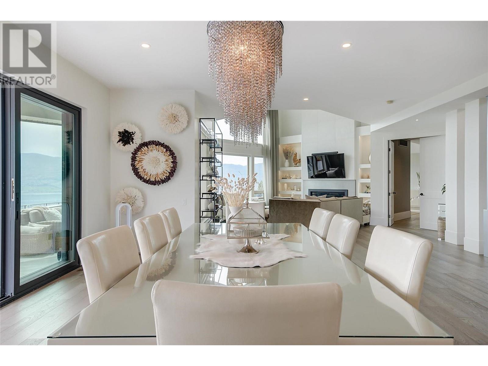  1520 Vineyard Drive, West Kelowna