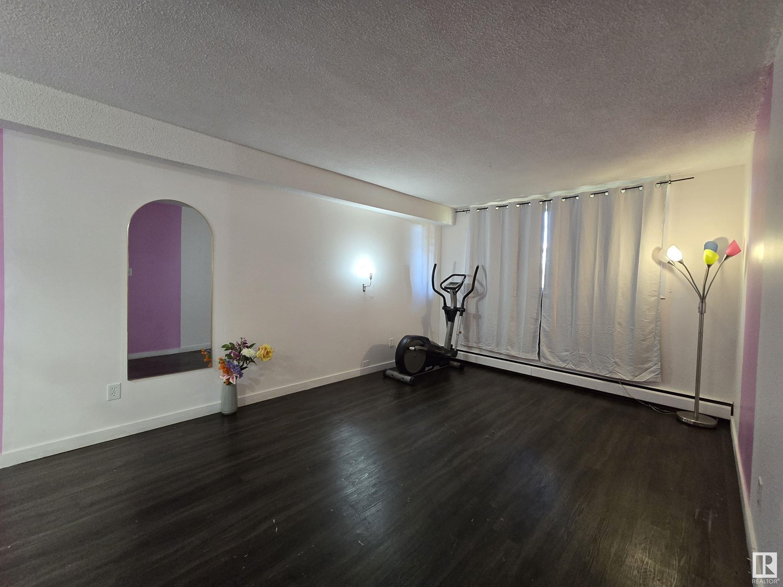 Single Family House for Sale in # C   AV NW Edmonton 