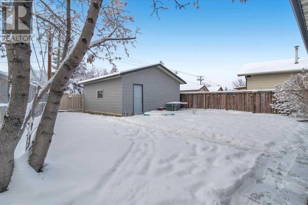 Single Family House Bungalow for Sale in  Fallswater Road NE Falconridge Calgary 