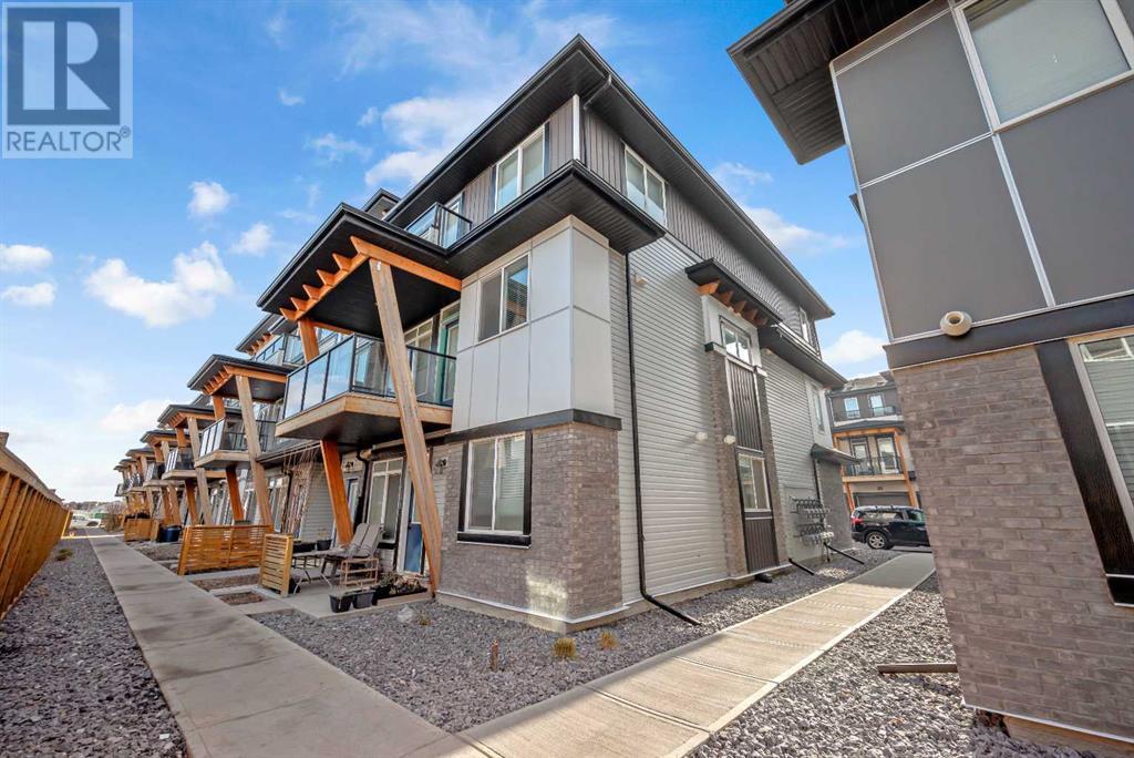 Single Family House for Sale in  Savanna Walk NE Saddle Ridge Calgary 