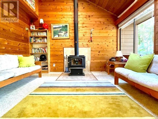 963 SPILSBURY DRIVE, Savary Island