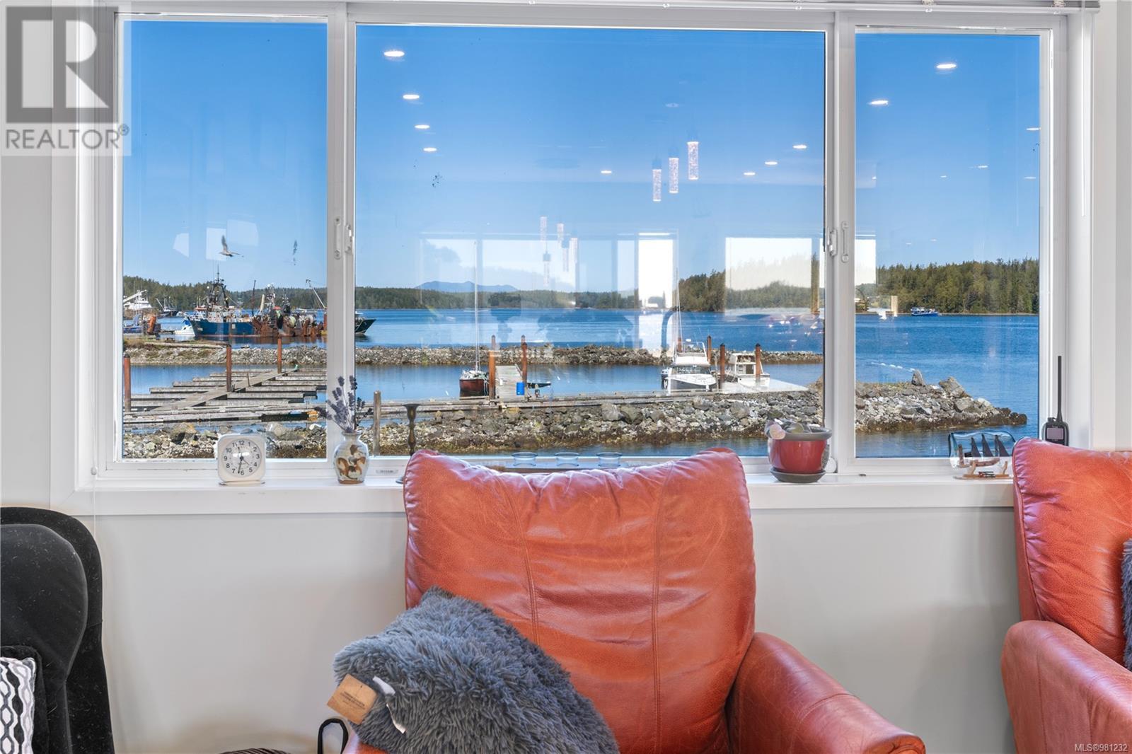 2015 Bay St, Ucluelet